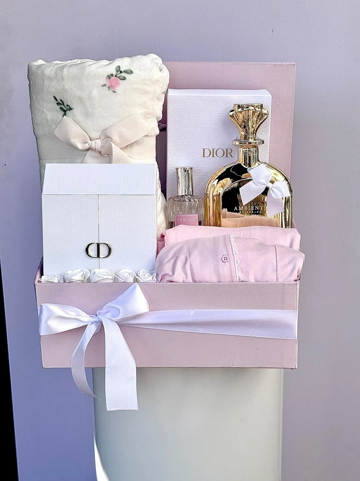 מארז פרימיום לאישה דיור