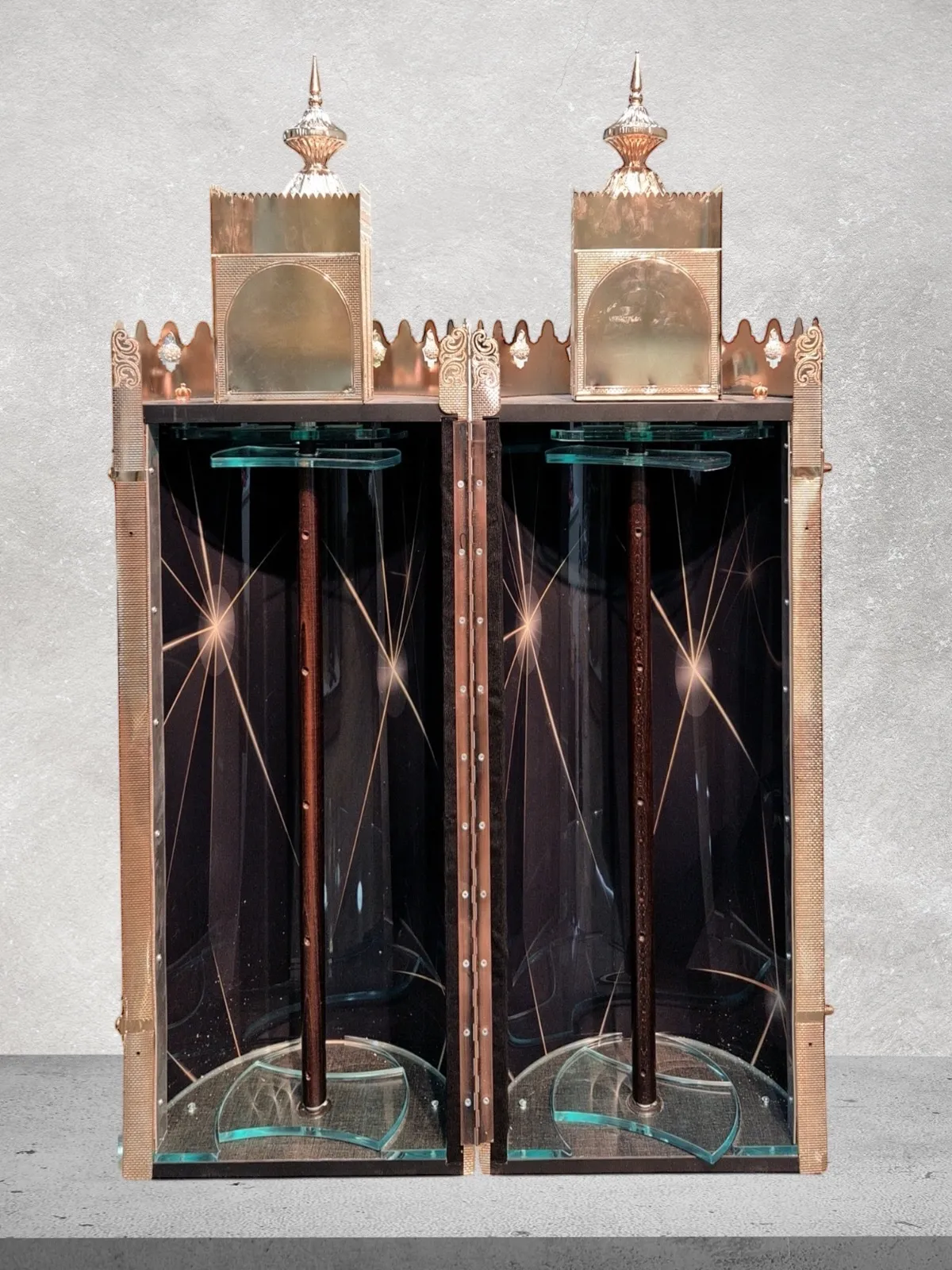 תיק לספר תורה פרימיום דגם “אעופה אשכונה” בעיצוב אומנותי רוז גולד