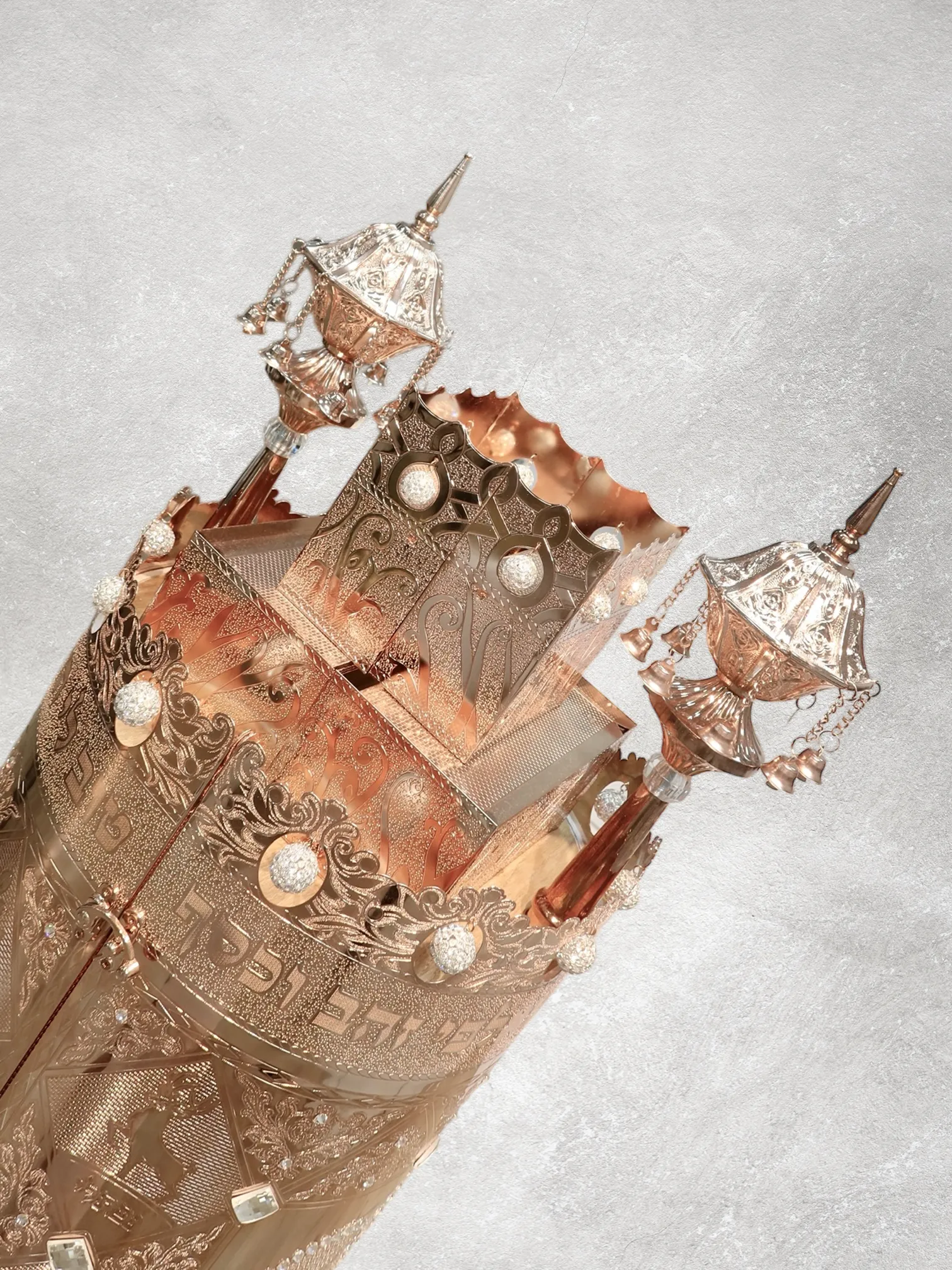 תיק לספר תורה פרימיום דגם "עשרת הדיברות" רוז גולד