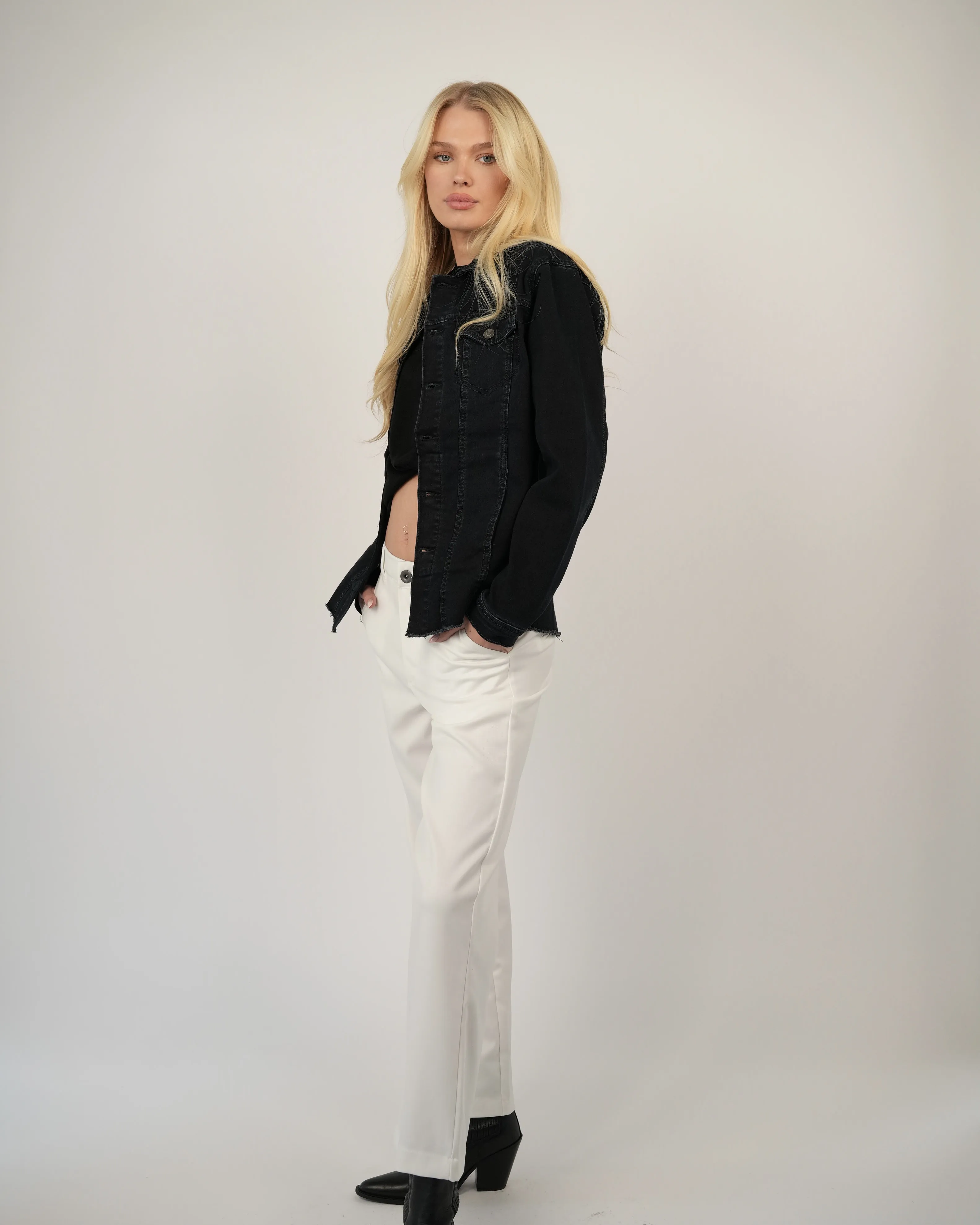 ג'קט גינס אמה