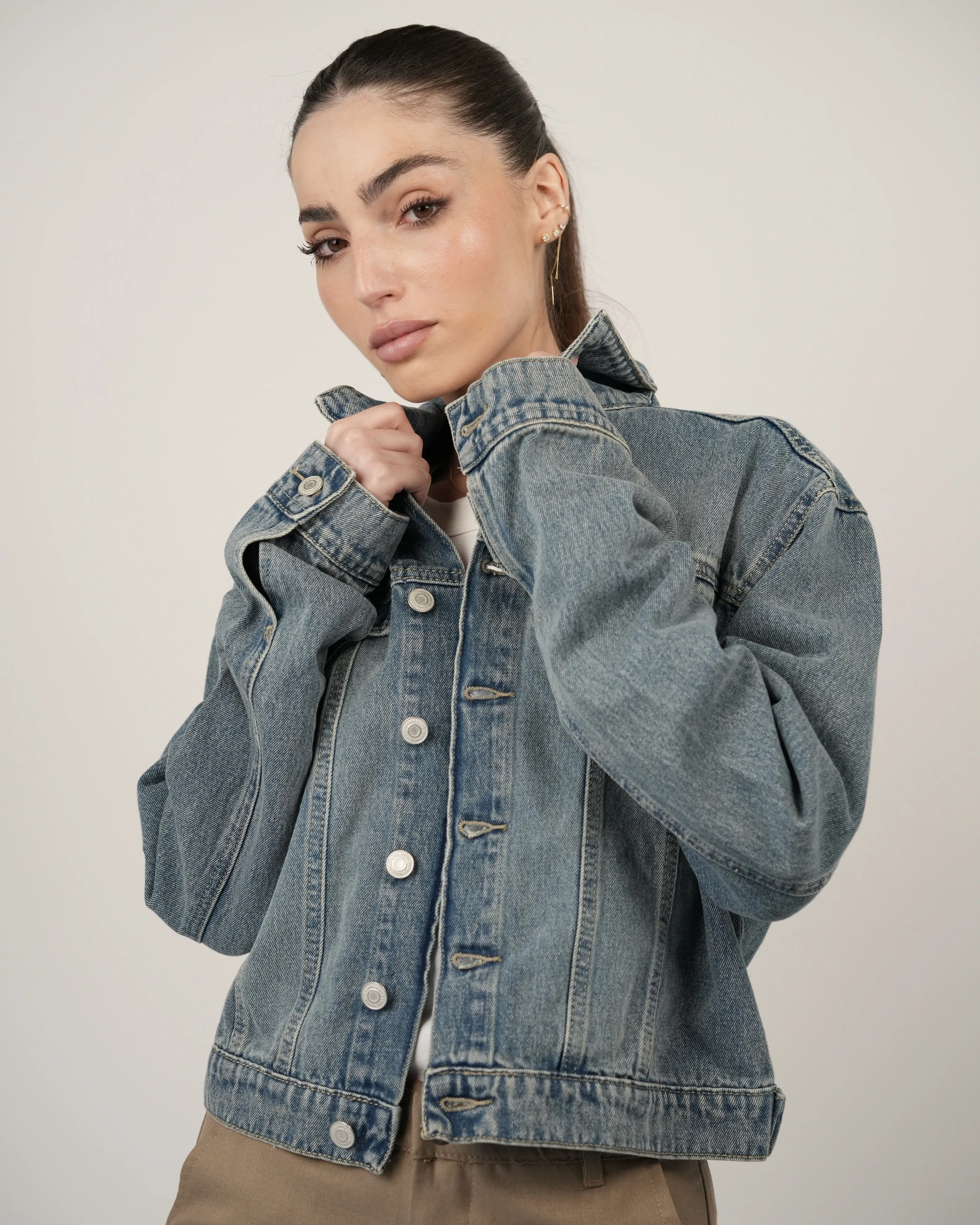 גקט גינס רומי